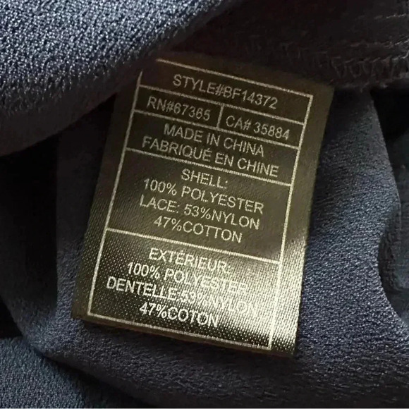 BB Dakota Blue With Black Lace Trim Blouse XS - Picture 5 of 5